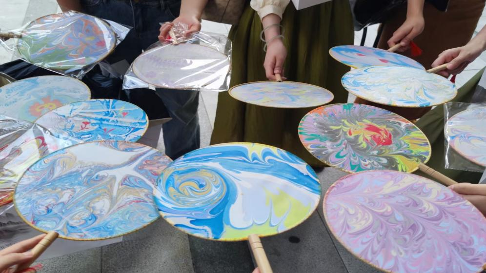 體驗非遺藝術，傳承優秀文化——研究生六支部主題黨日活動紀實