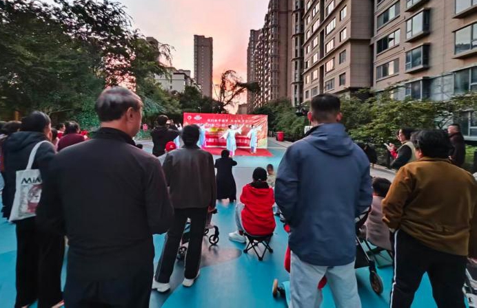 戲韻滿社區，文化潤民心——薛城區凱潤社區“一村一年一場戲”文藝演出圓滿舉辦